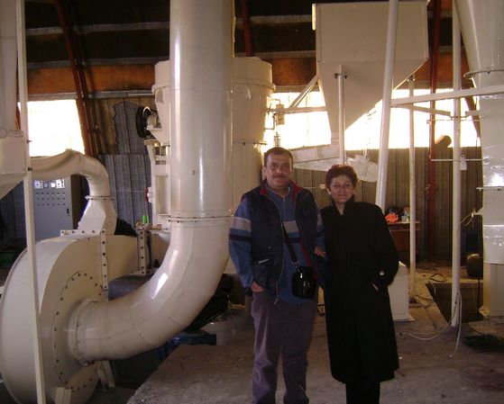 高壓磨粉機(jī)，專利改進(jìn)磨粉機(jī)械